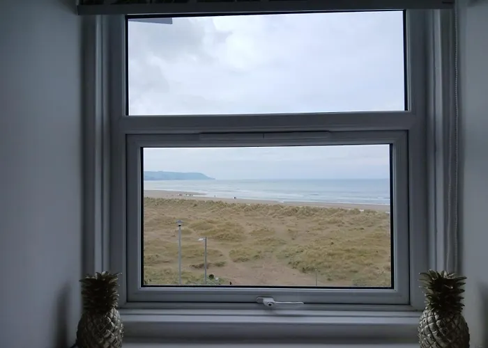 Seashell Apartment